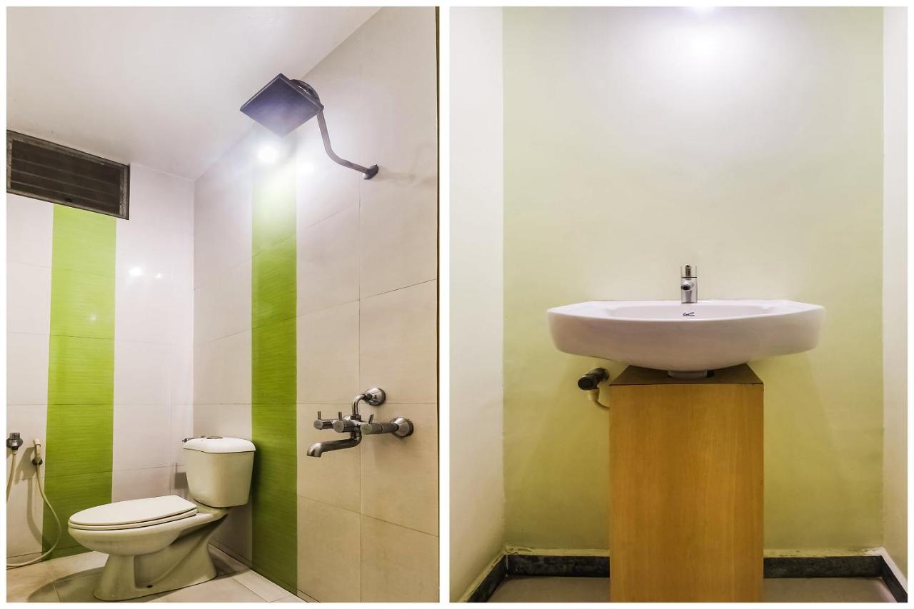 Oyo 70841 Hotel Anjali Residency Velur Extérieur photo